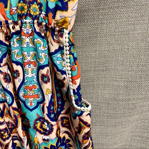 Patterned Romper - Picture 4 of 5